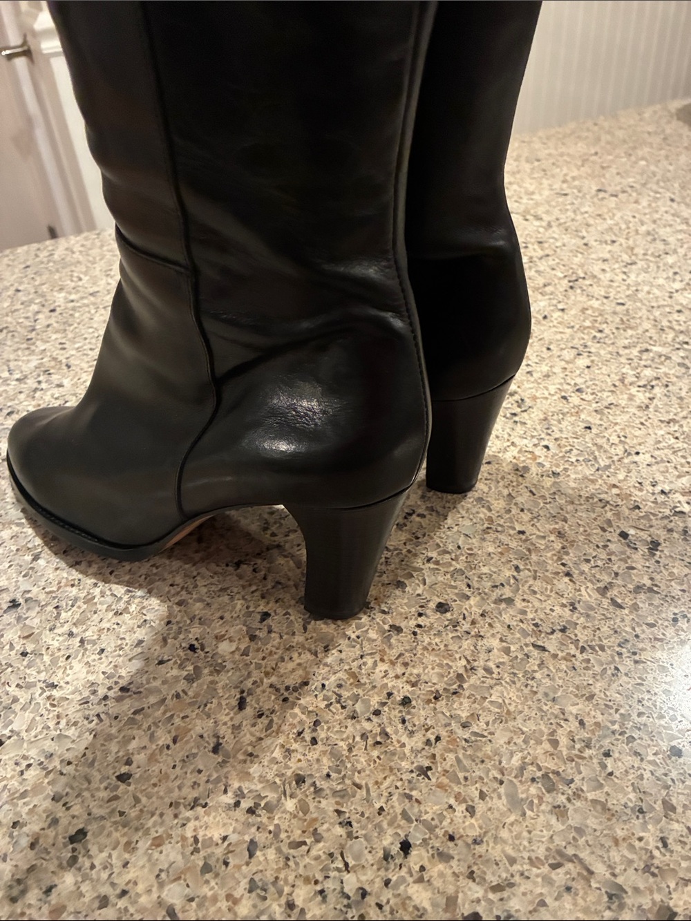 Women’s 8 Vintage J Crew Italian Leather Classic Black Leather Knee-High Boots - Picture 9 of 16